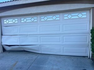 What to Look for When Buying a Heavy-Duty Garage Door